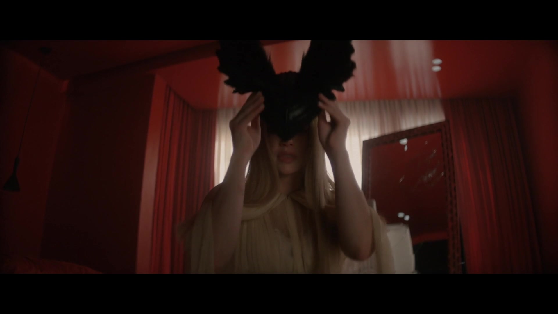 AHSDelicate_12x09_IHER_1932.jpg