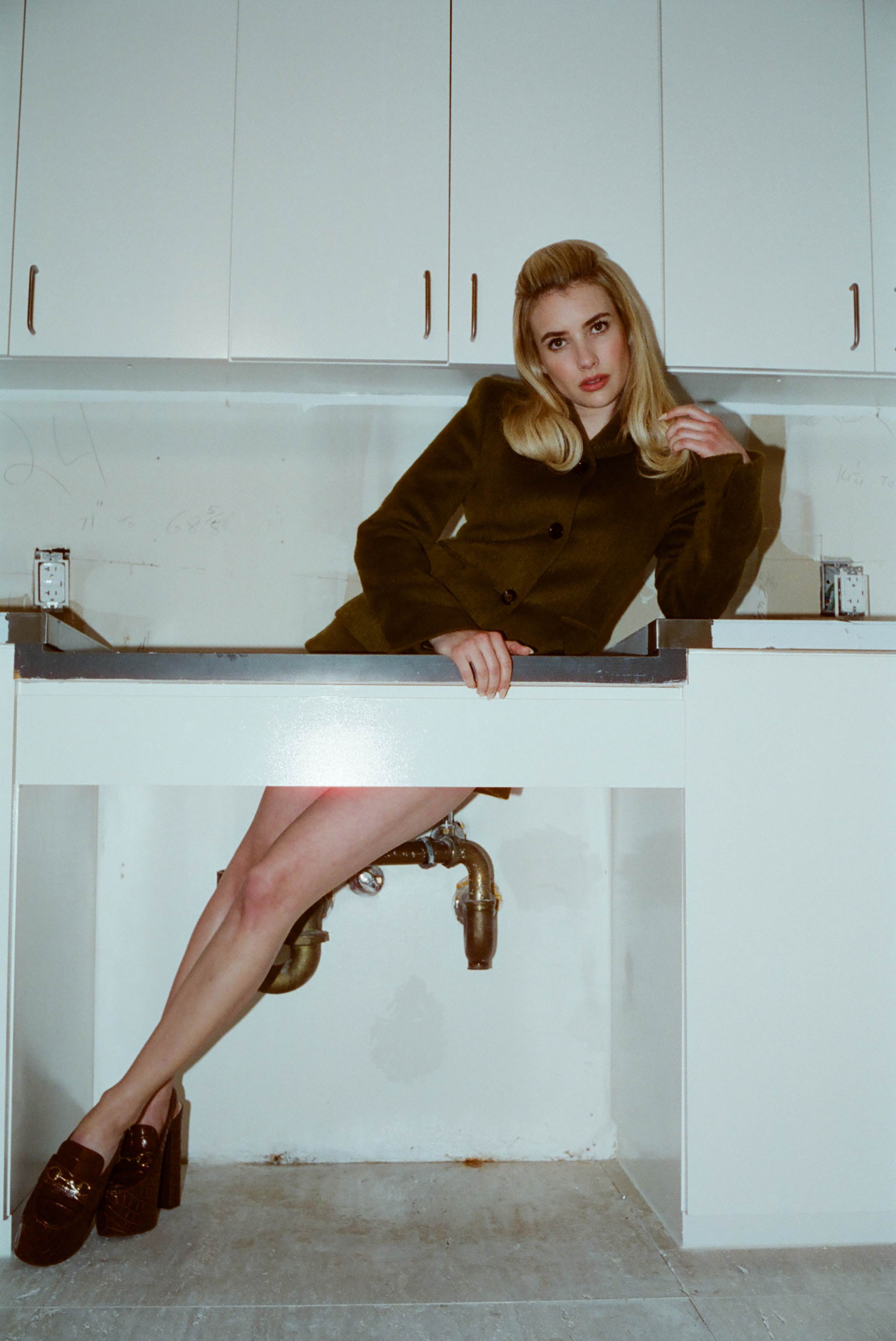 iheartemmaroberts_interviewmag24_28129.jpg