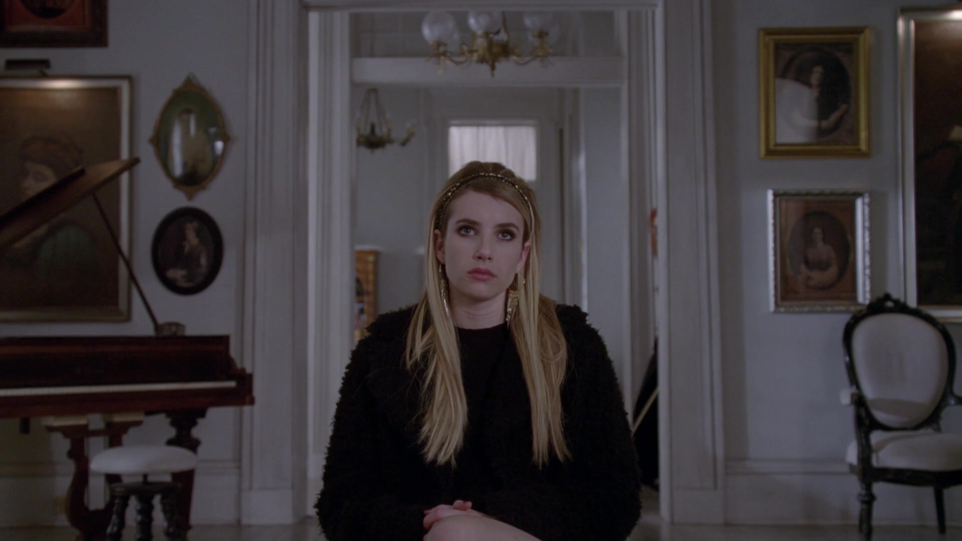 American_Horror_Story_S03E13_1080p_Bluray__1981.jpg