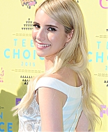 TeenChoiceAwards15_Arrivals_281329.jpg