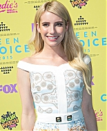 TeenChoiceAwards15_Arrivals_281729.jpg