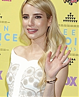 TeenChoiceAwards15_Arrivals_281929.jpg