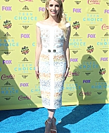 TeenChoiceAwards15_Arrivals_285129.jpg