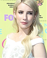 TeenChoiceAwards15_Arrivals_28829.jpg