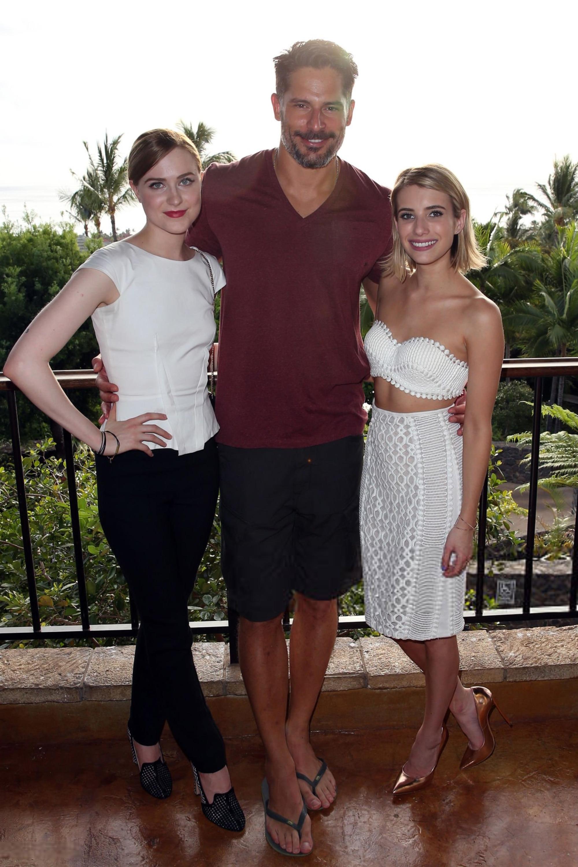 OpeningNightReception_MauiFilmFestival_Day1_Outside_281129.jpg
