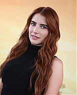 iheartemmaroberts_coachella25_revolve_282129.jpg