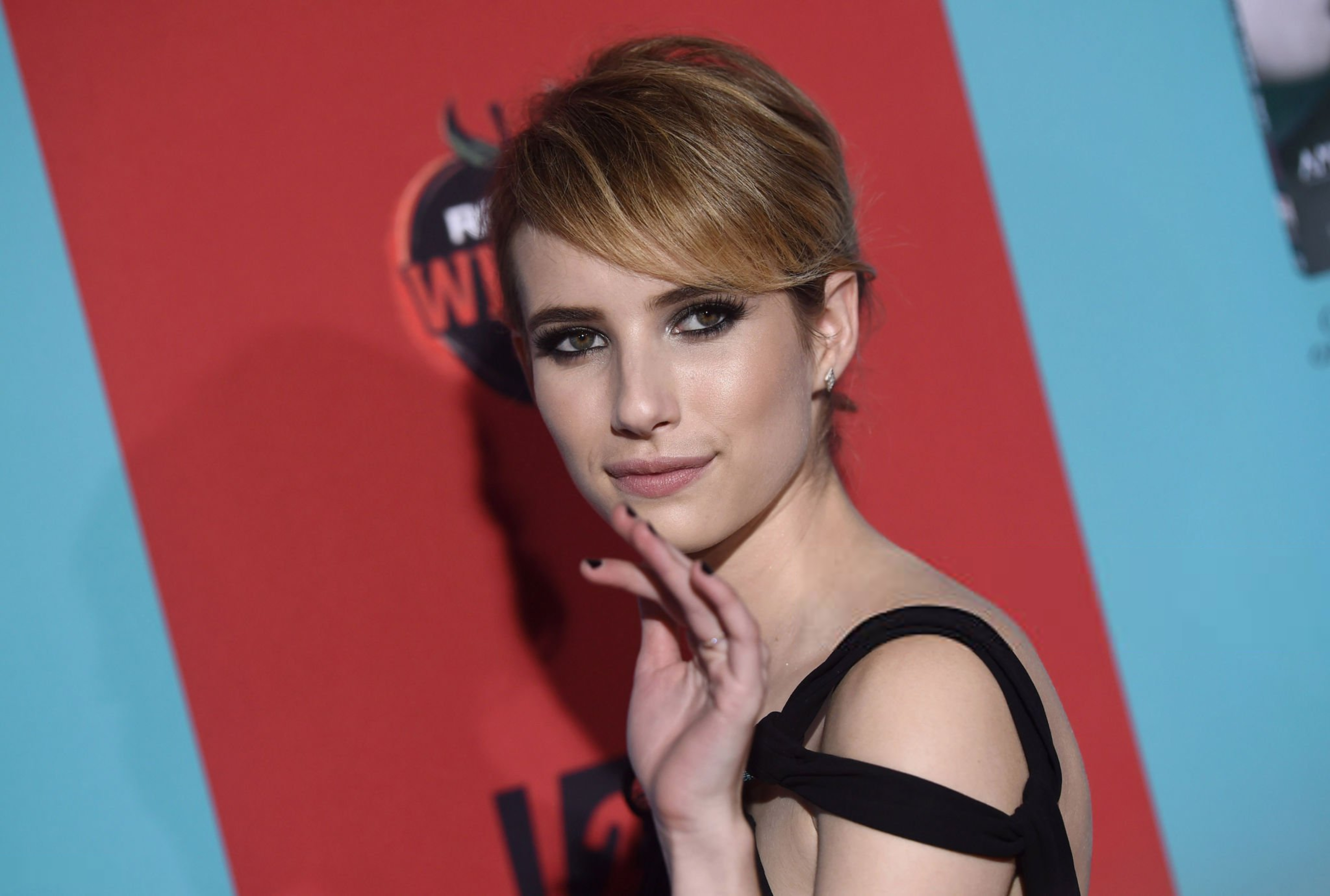 IHER_Premiere_AHSFreakShow__Arrivals_285729.jpg