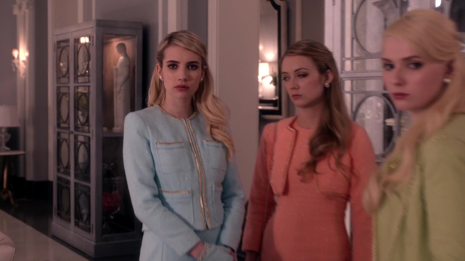 Scream_Queens_2015_S01E01E02_Pilot-Hell_Week_1080p_WEB-DL_DD5_1_H_264-NTb_00715.jpg