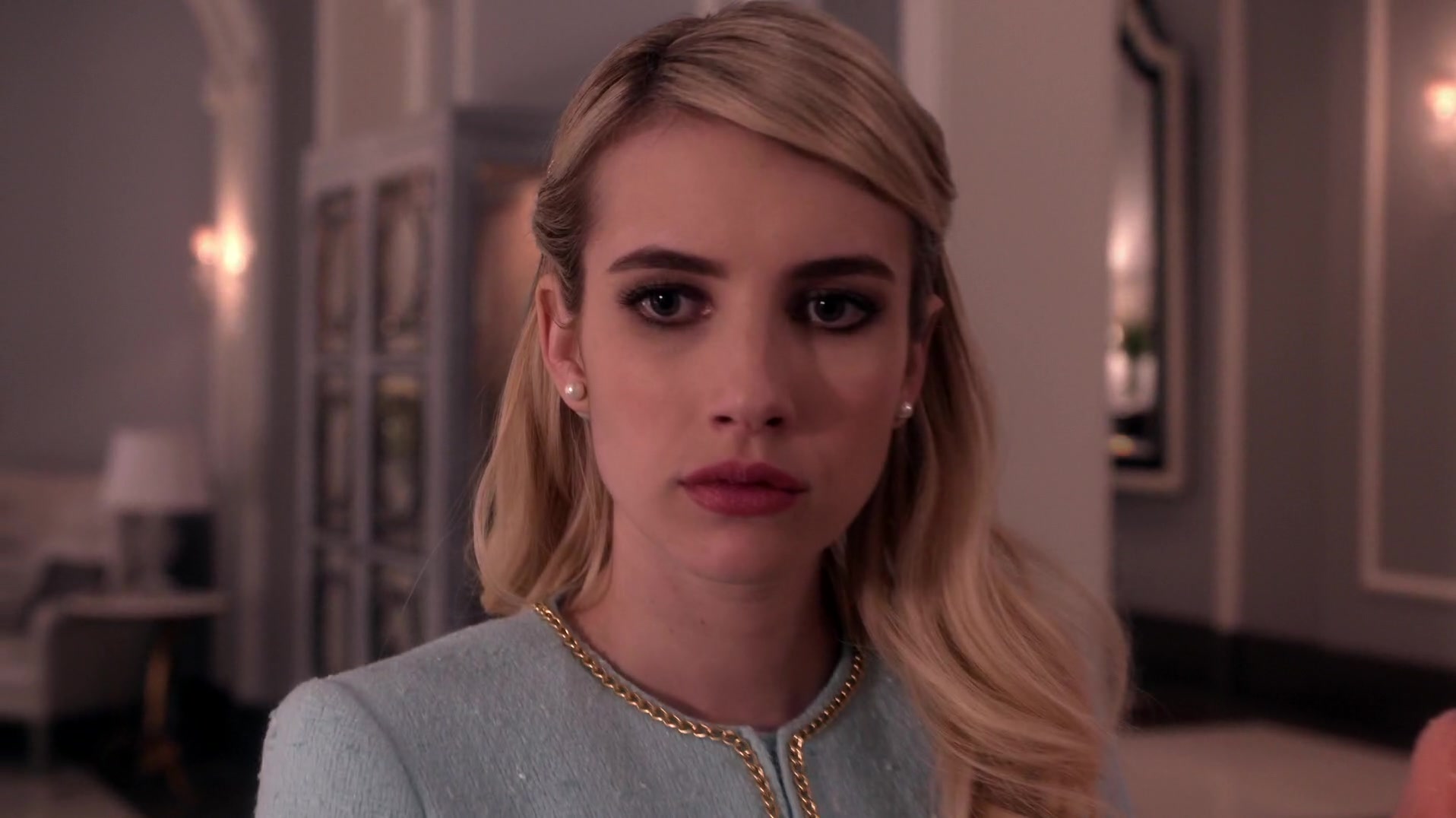 Scream_Queens_2015_S01E01E02_Pilot-Hell_Week_1080p_WEB-DL_DD5_1_H_264-NTb_00718.jpg