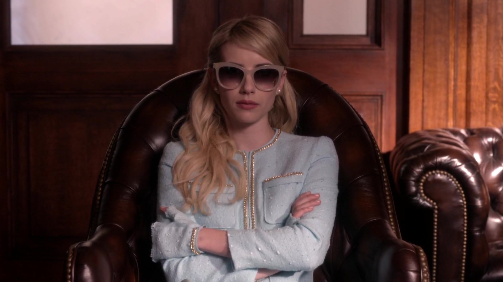 Scream_Queens_2015_S01E01E02_Pilot-Hell_Week_1080p_WEB-DL_DD5_1_H_264-NTb_00731.jpg