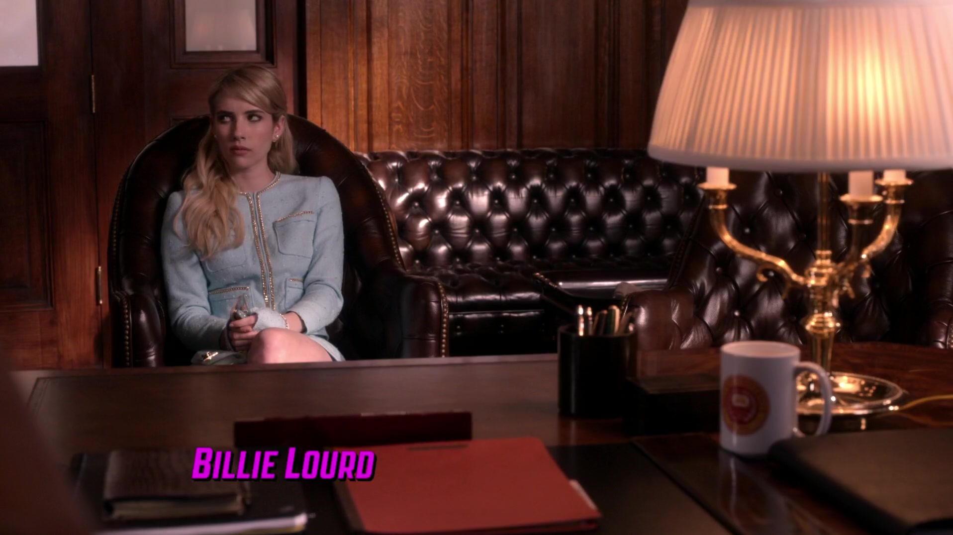 Scream_Queens_2015_S01E01E02_Pilot-Hell_Week_1080p_WEB-DL_DD5_1_H_264-NTb_00845.jpg