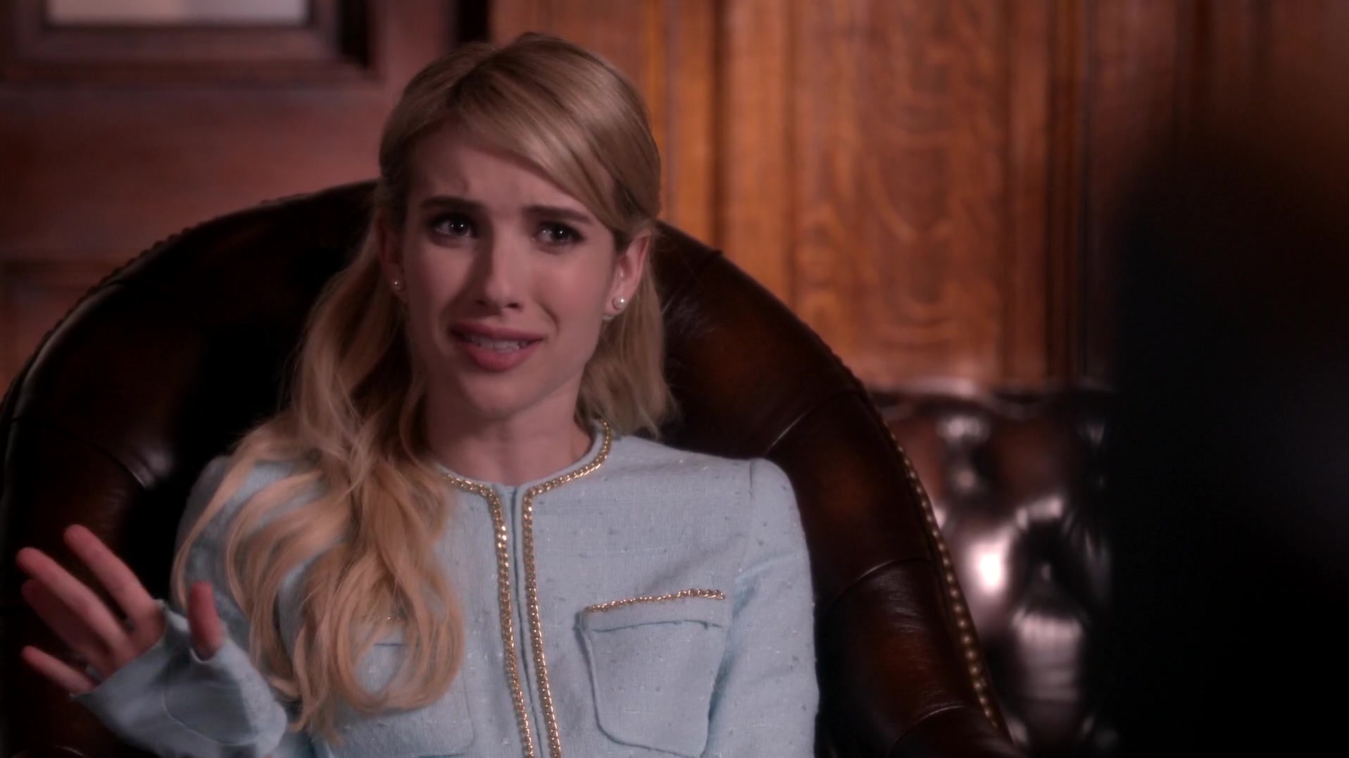 Scream_Queens_2015_S01E01E02_Pilot-Hell_Week_1080p_WEB-DL_DD5_1_H_264-NTb_00871.jpg