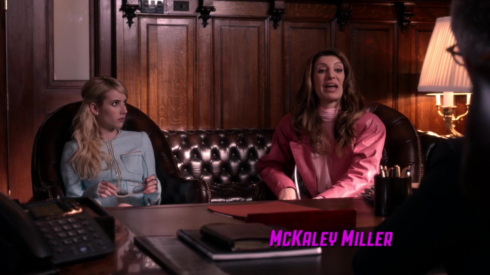Scream_Queens_2015_S01E01E02_Pilot-Hell_Week_1080p_WEB-DL_DD5_1_H_264-NTb_01429.jpg