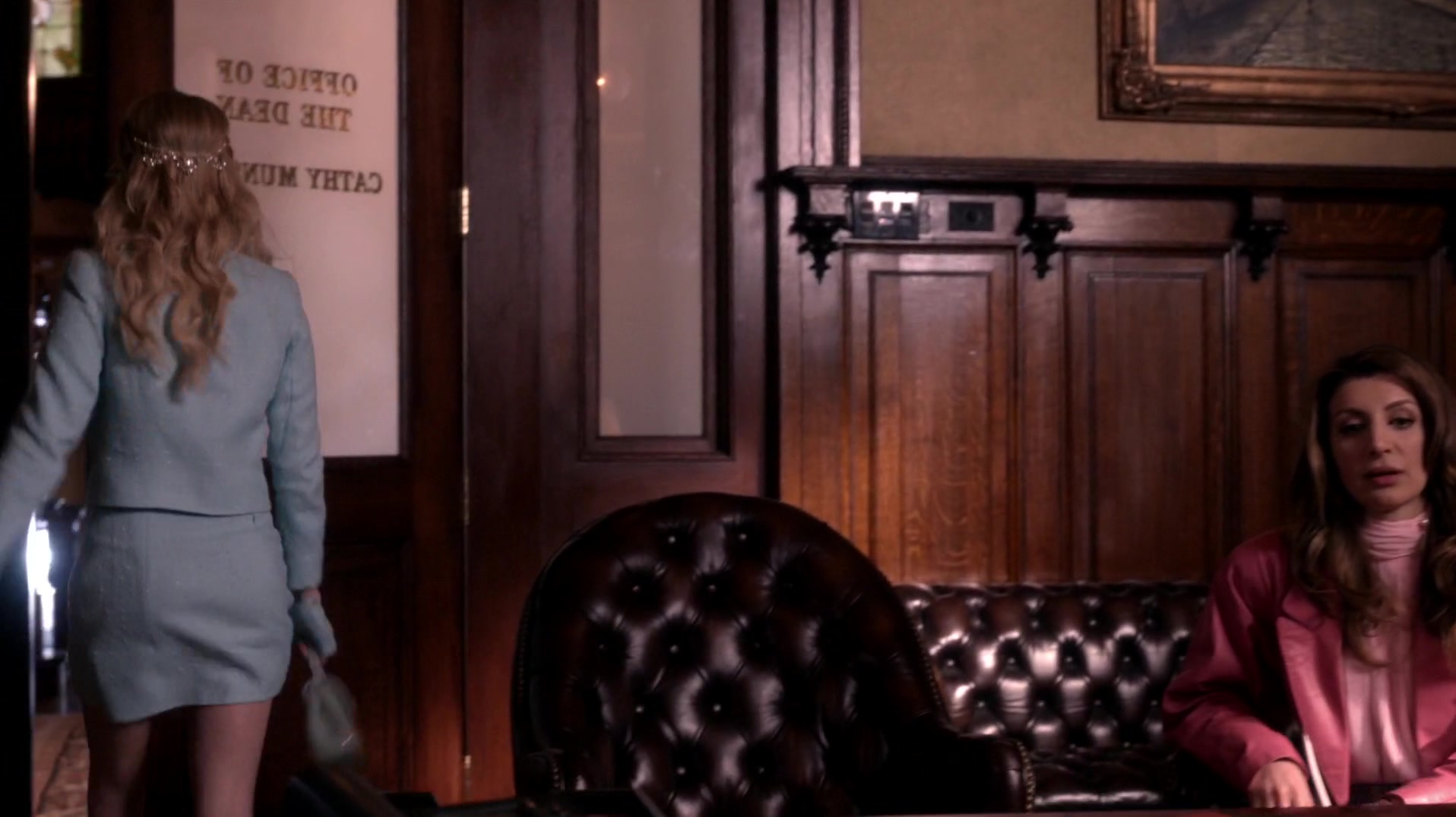 Scream_Queens_2015_S01E01E02_Pilot-Hell_Week_1080p_WEB-DL_DD5_1_H_264-NTb_01481.jpg