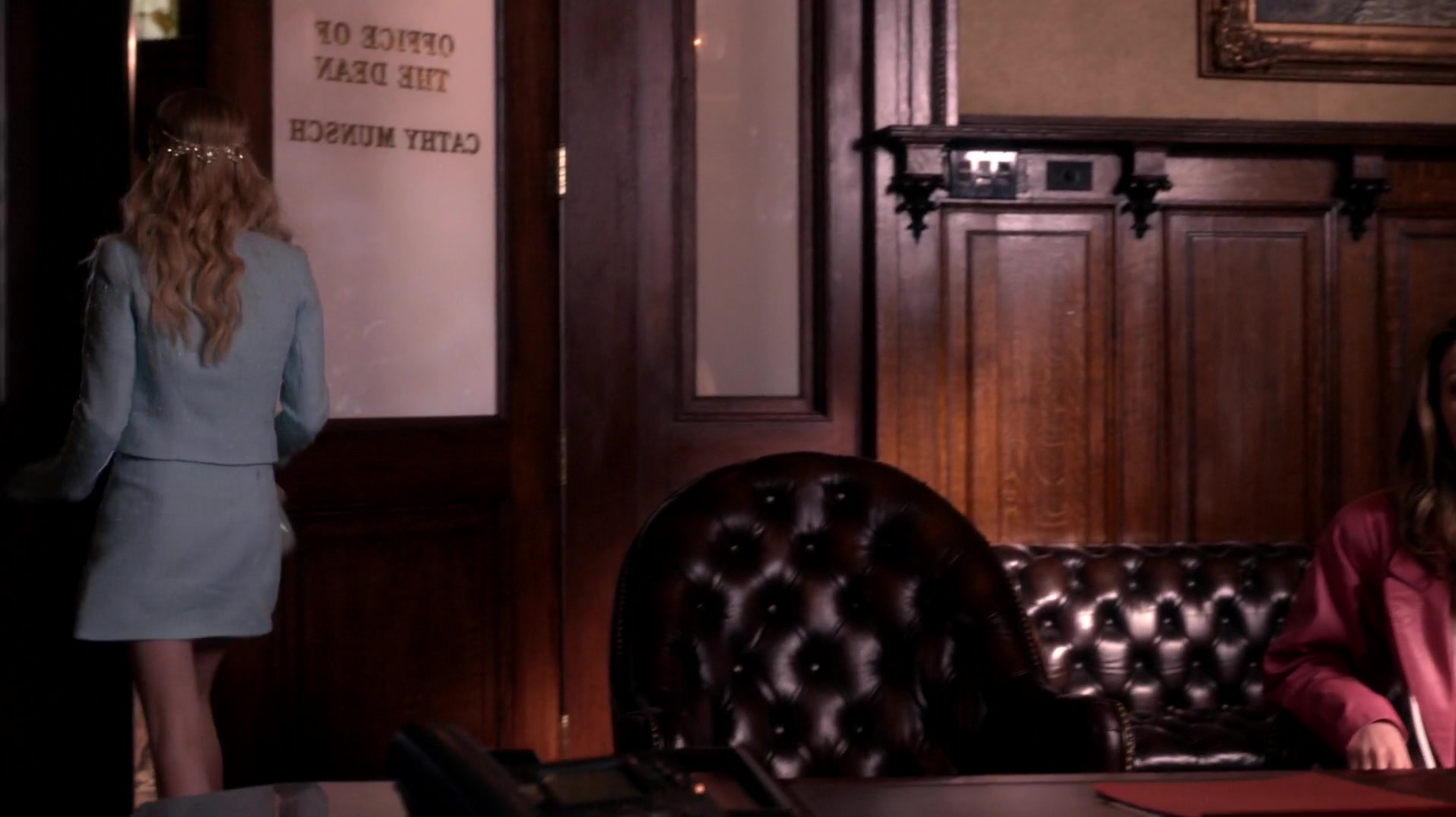 Scream_Queens_2015_S01E01E02_Pilot-Hell_Week_1080p_WEB-DL_DD5_1_H_264-NTb_01482.jpg