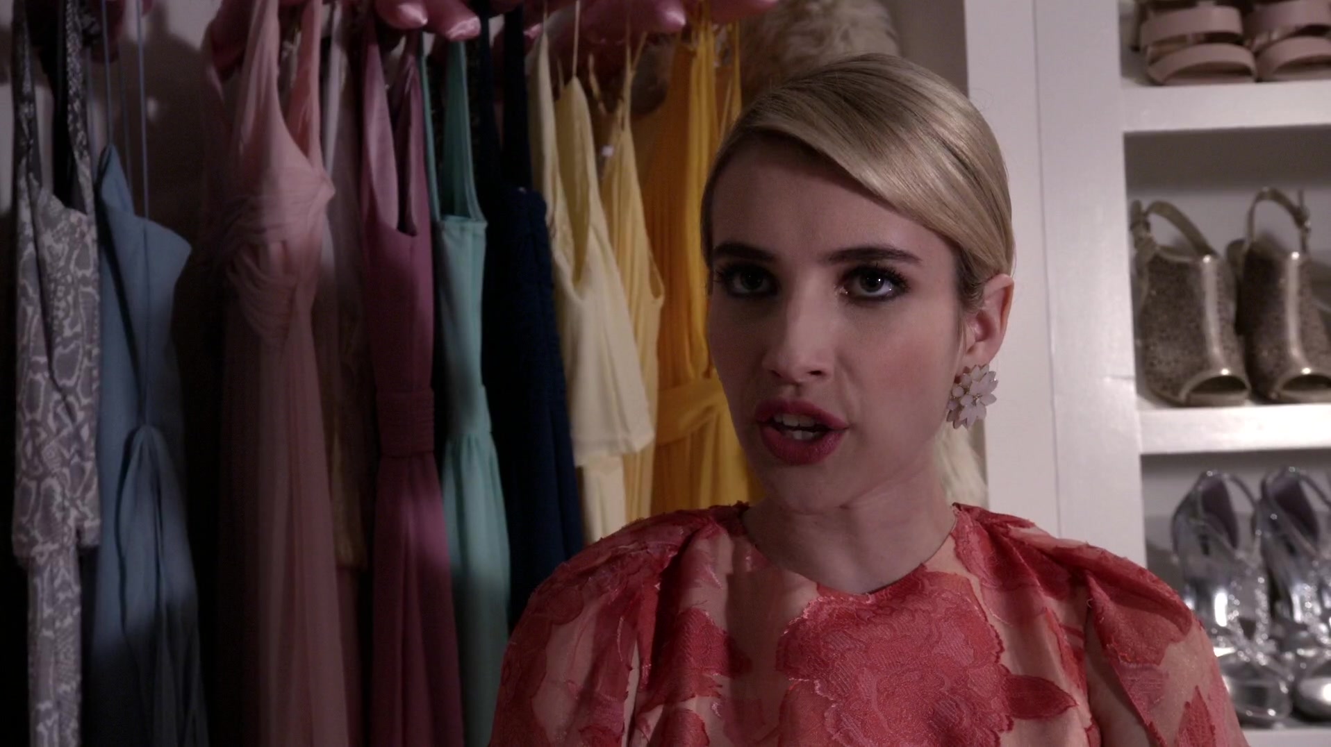Scream_Queens_2015_S01E01E02_Pilot-Hell_Week_1080p_WEB-DL_DD5_1_H_264-NTb_02482.jpg