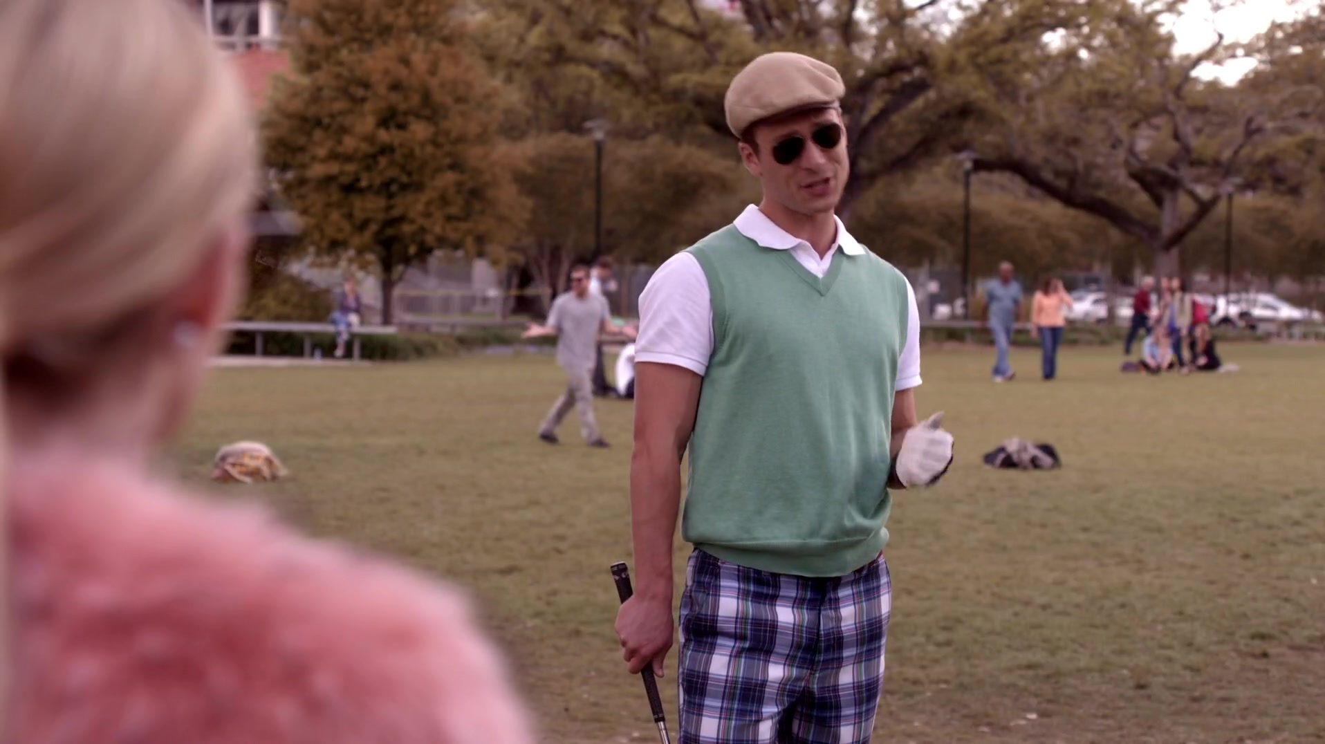 Scream_Queens_2015_S01E01E02_Pilot-Hell_Week_1080p_WEB-DL_DD5_1_H_264-NTb_02841.jpg
