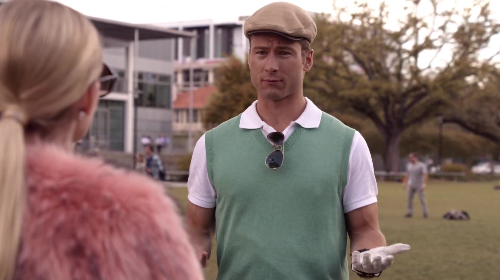 Scream_Queens_2015_S01E01E02_Pilot-Hell_Week_1080p_WEB-DL_DD5_1_H_264-NTb_02950.jpg