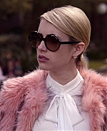 Scream_Queens_2015_S01E01E02_Pilot-Hell_Week_1080p_WEB-DL_DD5_1_H_264-NTb_02866.jpg