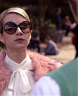 Scream_Queens_2015_S01E01E02_Pilot-Hell_Week_1080p_WEB-DL_DD5_1_H_264-NTb_02972.jpg