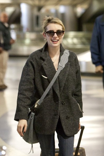 EmmaRoberts_LAX_Airport_LosAngeles_Februayr_2011_28629.jpg