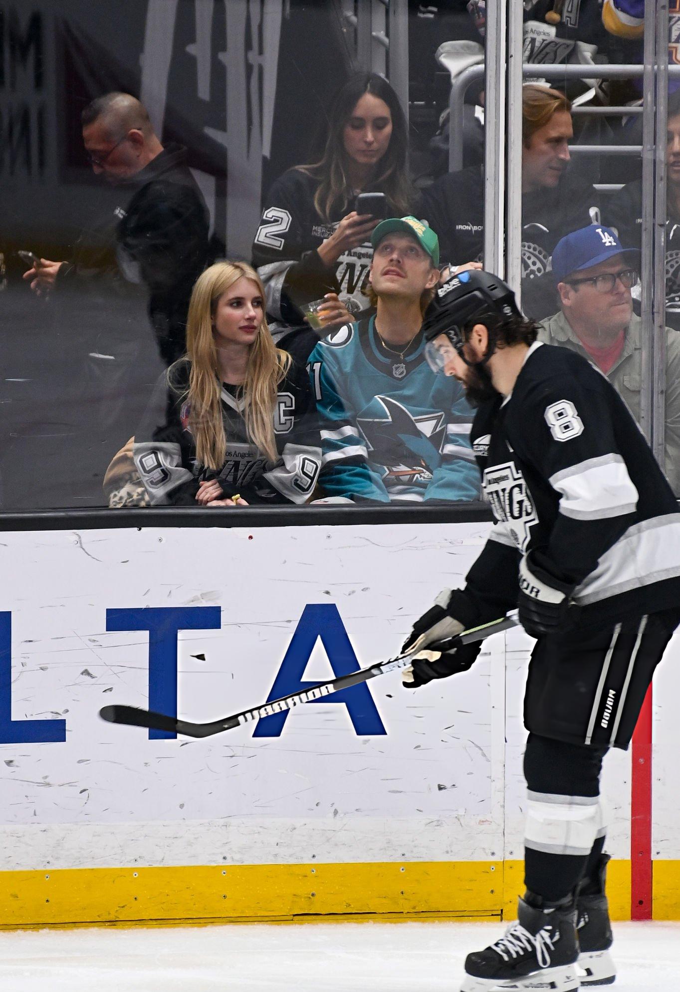 iheartemmaroberts_sanjosexsharksgame_28229.jpg