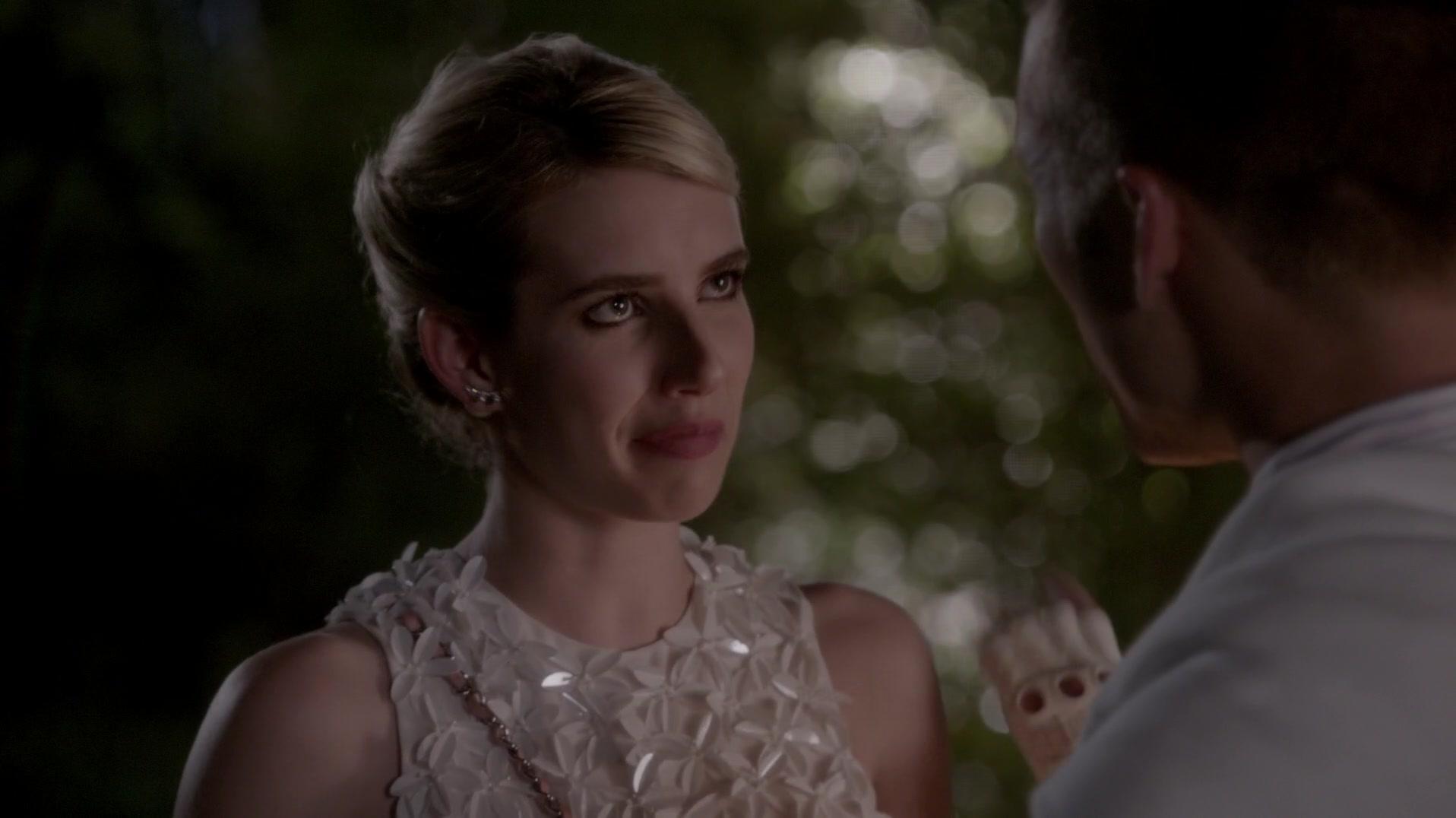 Scream_Queens_2015_S01E03_Chainsaw_1080p__1006.jpg