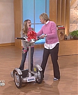 iheartemmaroberts_ellenshow2005_000326.jpg