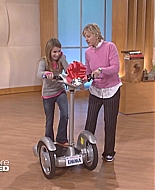 iheartemmaroberts_ellenshow2005_000328.jpg