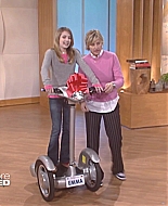 iheartemmaroberts_ellenshow2005_000337.jpg