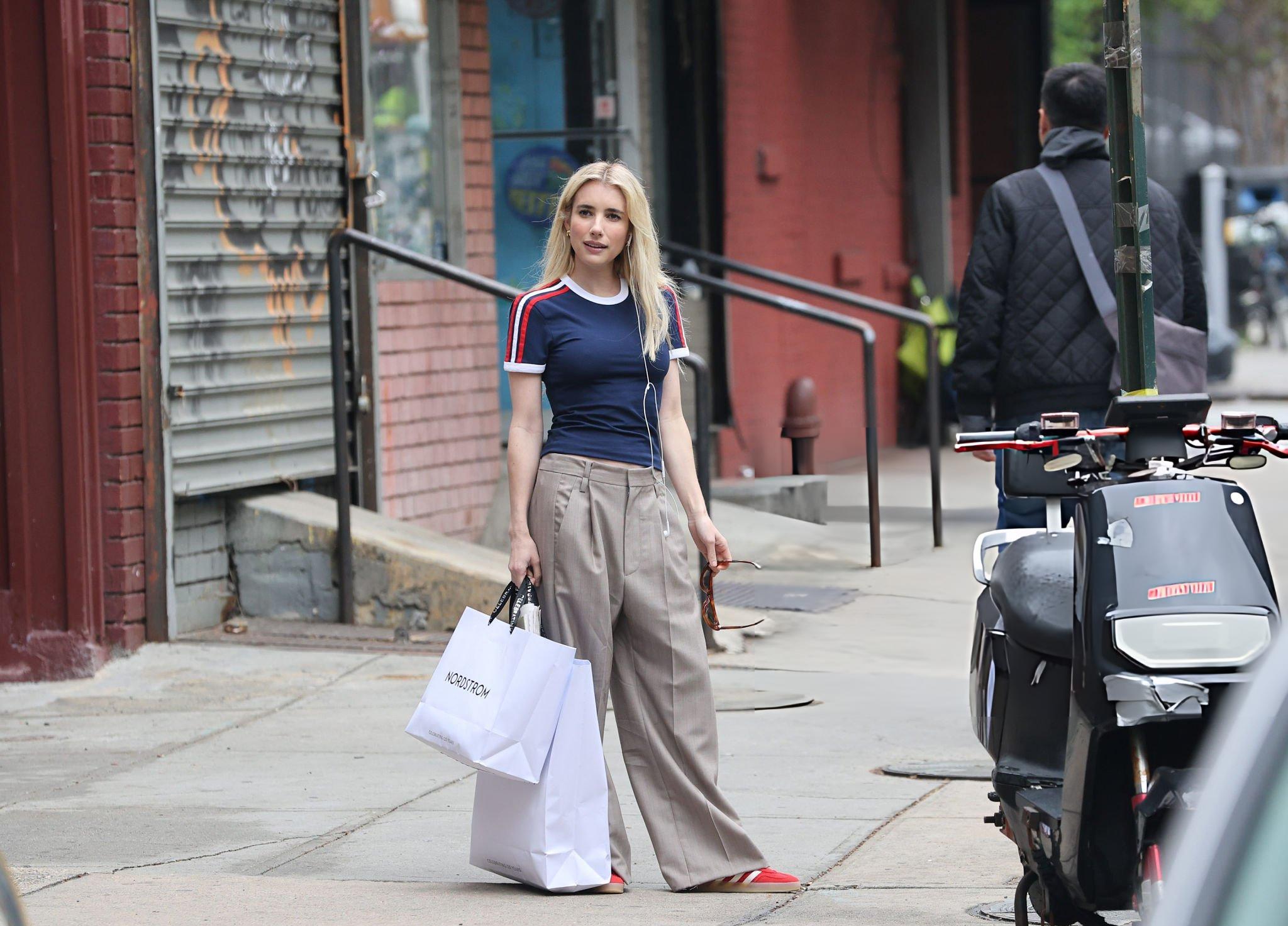 iheartemmaroberts_filmingcommercial_AdidasxNordstrom_281129.jpg
