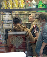 iheartemmaroberts_filmingcommercial_AdidasxNordstrom_28129.jpg
