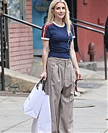 iheartemmaroberts_filmingcommercial_AdidasxNordstrom_282029.jpg