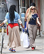 iheartemmaroberts_filmingcommercial_AdidasxNordstrom_282629.jpg