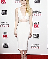 iheartemmaroberts_ahscovenpremiere_288929.jpg