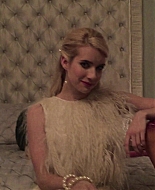 Scream_Queens_2015_S01E04_Haunted_House_1080p__0135.jpg