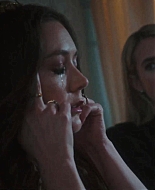 ahs13_teaser_bargainhell_000030.jpg