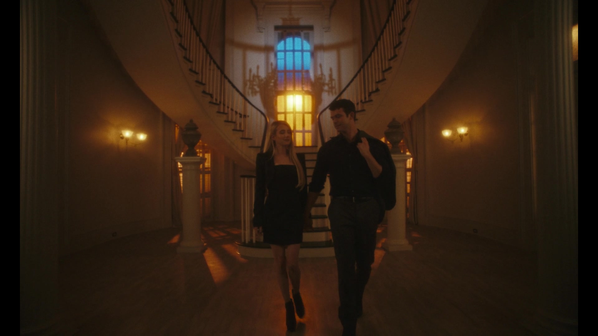 American_Horror_Story_S13E11_Madisons_Happy_Ending_1080p_004090.jpg