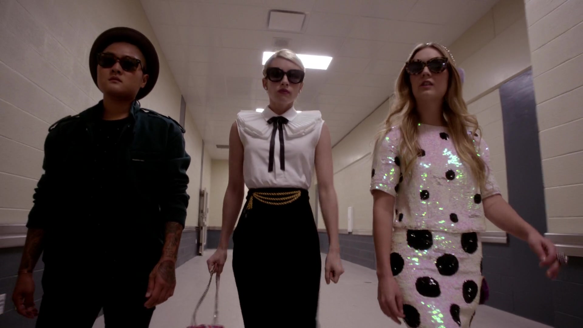 Scream_Queens_2015_S01E05_Pumpkin_Patch_1080p_3002.jpg
