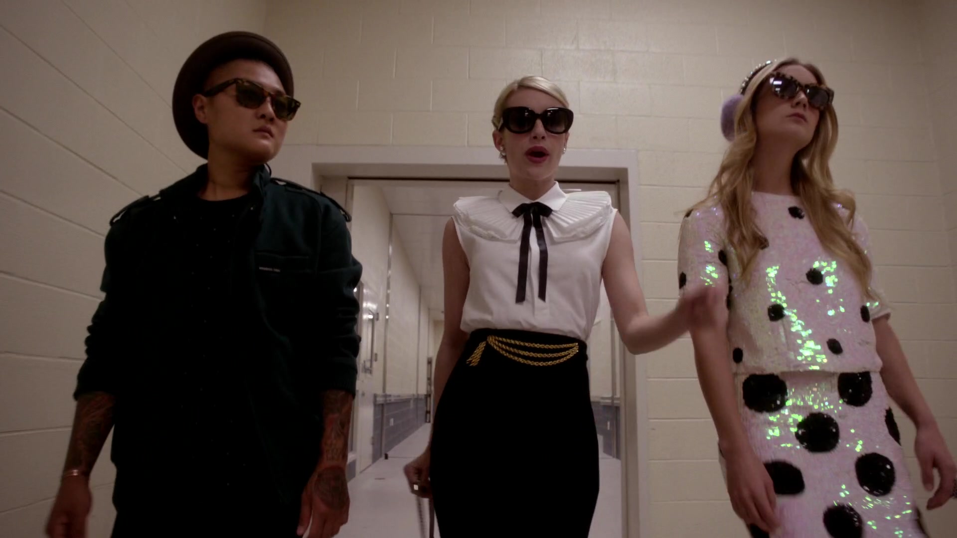 Scream_Queens_2015_S01E05_Pumpkin_Patch_1080p_3018.jpg