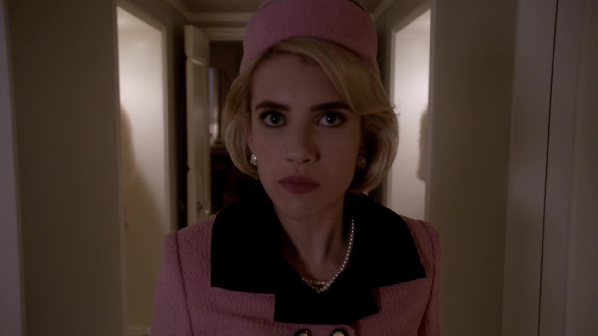 Scream_Queens_2015_S01E05_Pumpkin_Patch_1080p_3505.jpg Scream_Queens_2015_S01E05_Pumpkin_Patch_1080p_3505.jpg