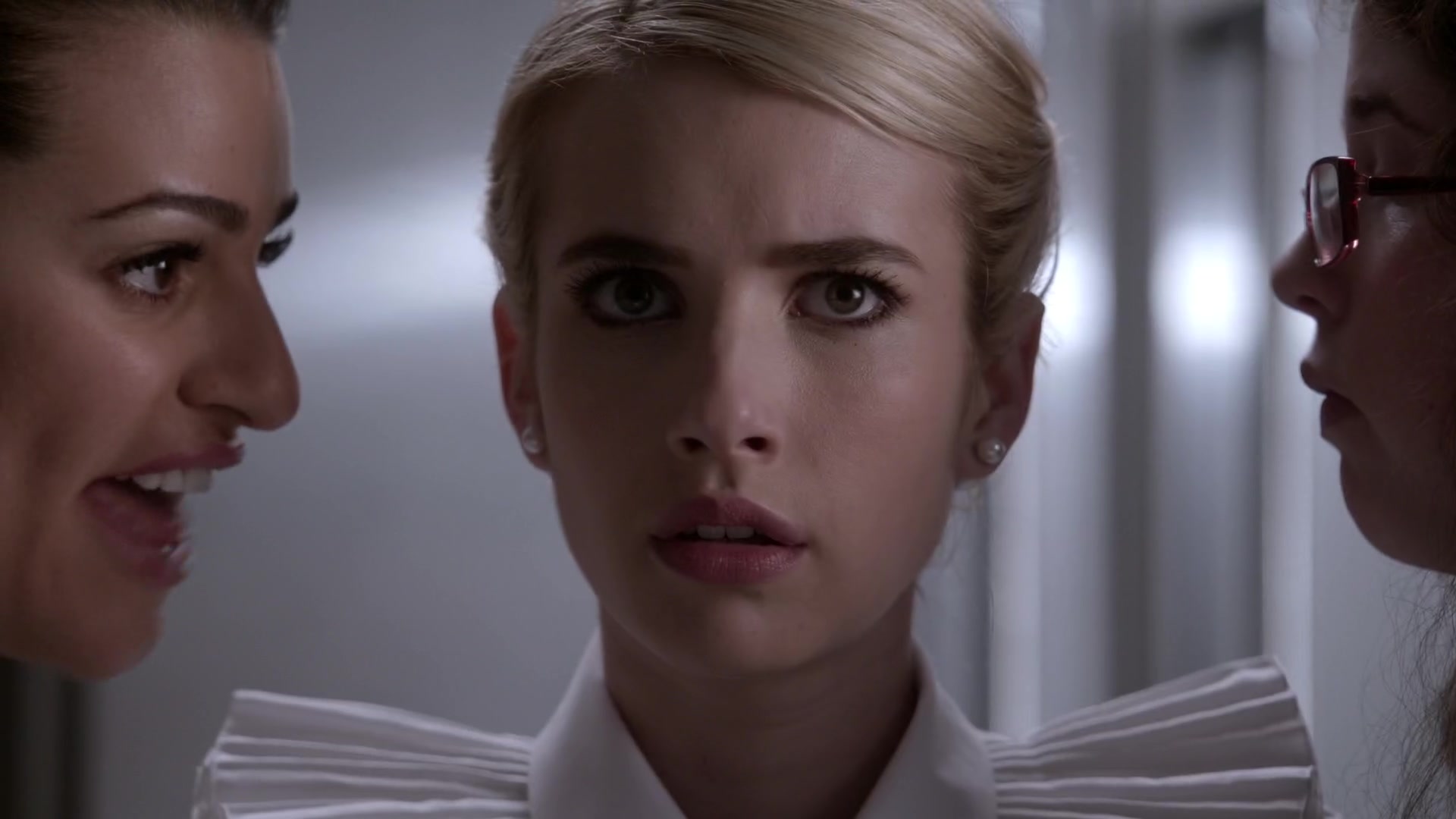 Scream_Queens_2015_S01E05_Pumpkin_Patch_1080p_3533.jpg Scream_Queens_2015_S01E05_Pumpkin_Patch_1080p_3533.jpg