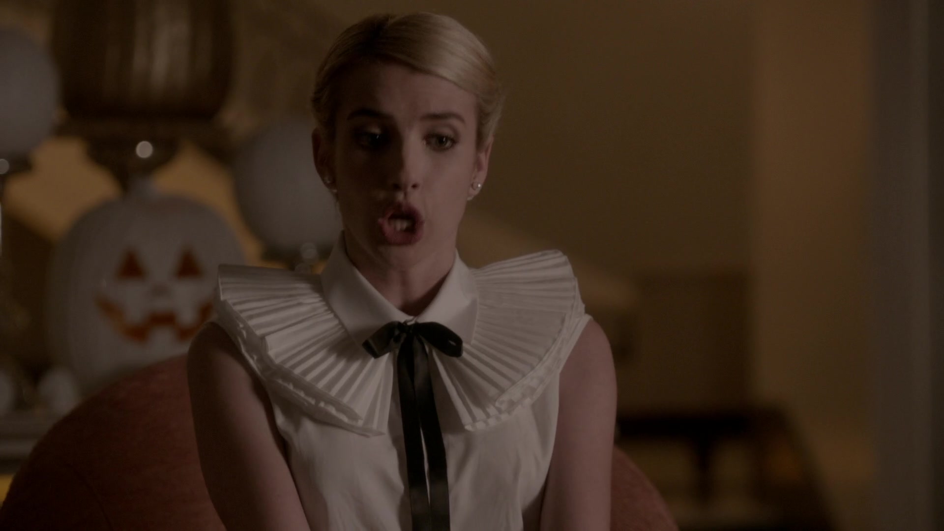 Scream_Queens_2015_S01E05_Pumpkin_Patch_1080p_5645.jpg Scream_Queens_2015_S01E05_Pumpkin_Patch_1080p_5645.jpg
