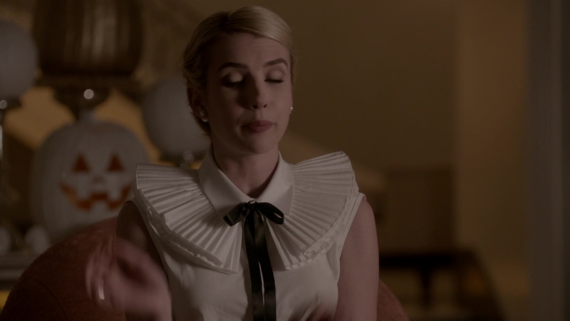 Scream_Queens_2015_S01E05_Pumpkin_Patch_1080p_5650.jpg Scream_Queens_2015_S01E05_Pumpkin_Patch_1080p_5650.jpg