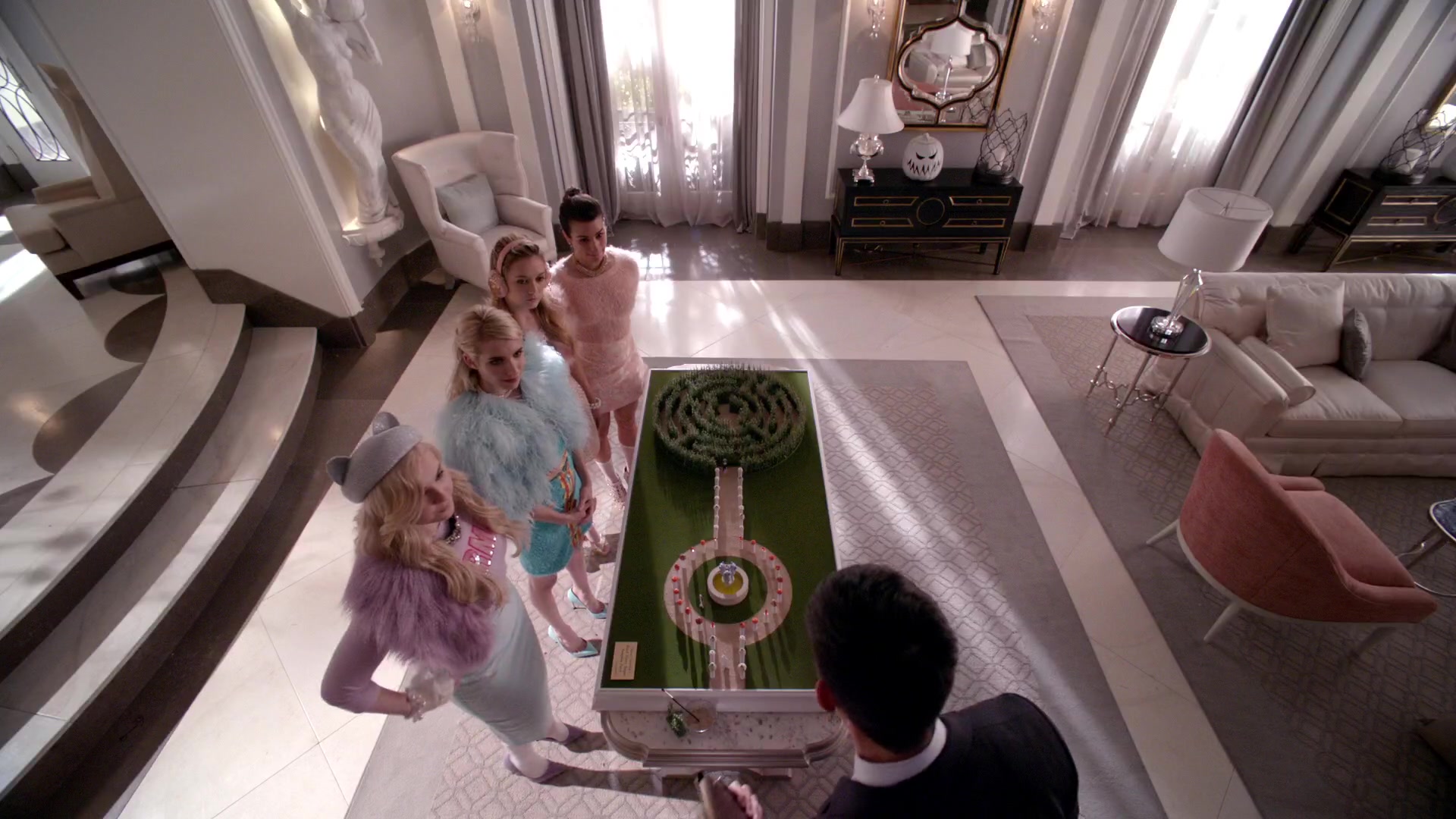 Scream_Queens_2015_S01E05_Pumpkin_Patch_1080p__0121.jpg Scream_Queens_2015_S01E05_Pumpkin_Patch_1080p__0121.jpg