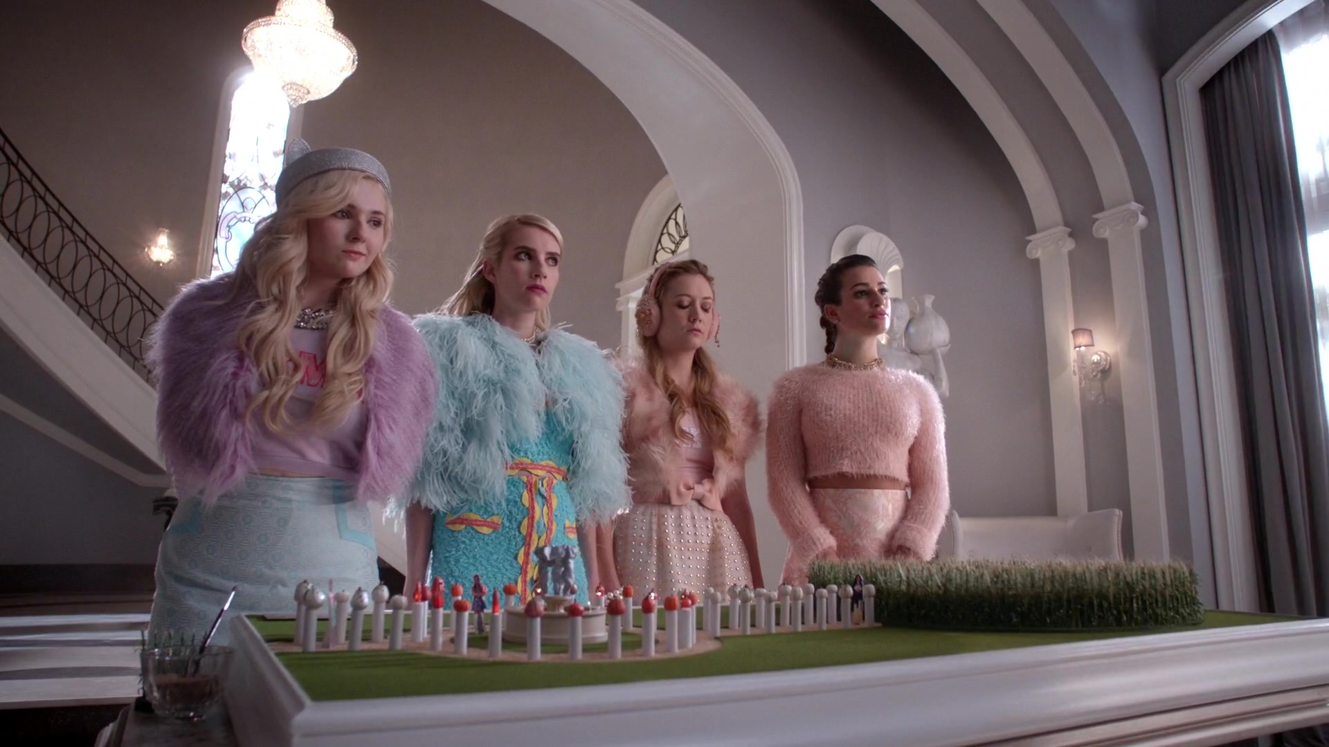 Scream_Queens_2015_S01E05_Pumpkin_Patch_1080p__0212.jpg Scream_Queens_2015_S01E05_Pumpkin_Patch_1080p__0212.jpg