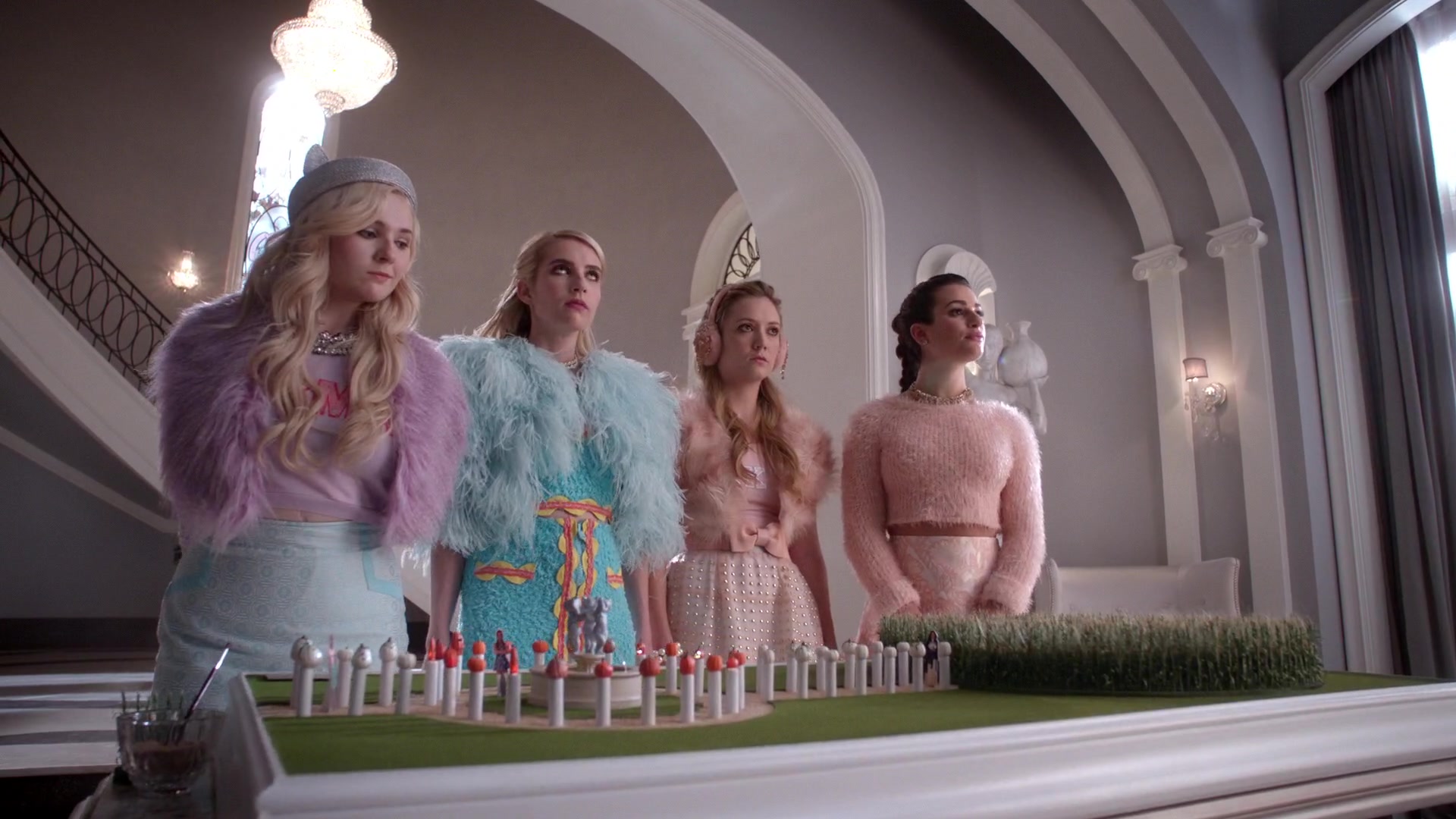 Scream_Queens_2015_S01E05_Pumpkin_Patch_1080p__0214.jpg Scream_Queens_2015_S01E05_Pumpkin_Patch_1080p__0214.jpg
