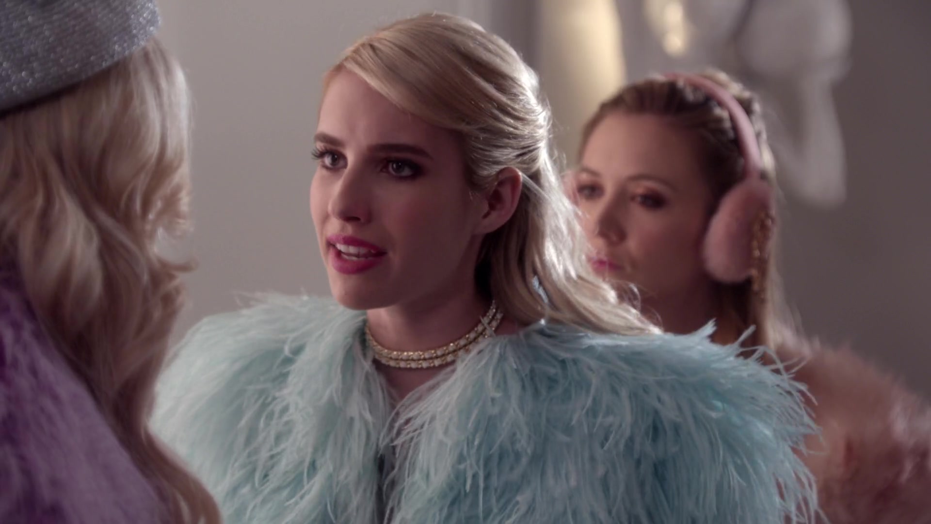 Scream_Queens_2015_S01E05_Pumpkin_Patch_1080p__0298.jpg
