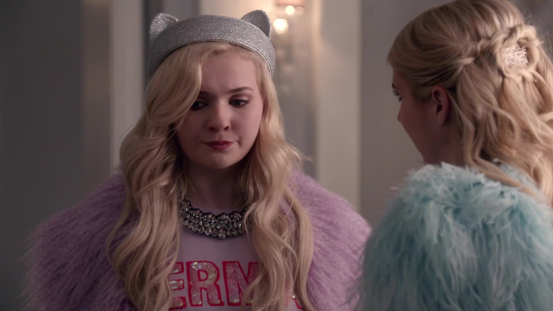 Scream_Queens_2015_S01E05_Pumpkin_Patch_1080p__0347.jpg Scream_Queens_2015_S01E05_Pumpkin_Patch_1080p__0347.jpg