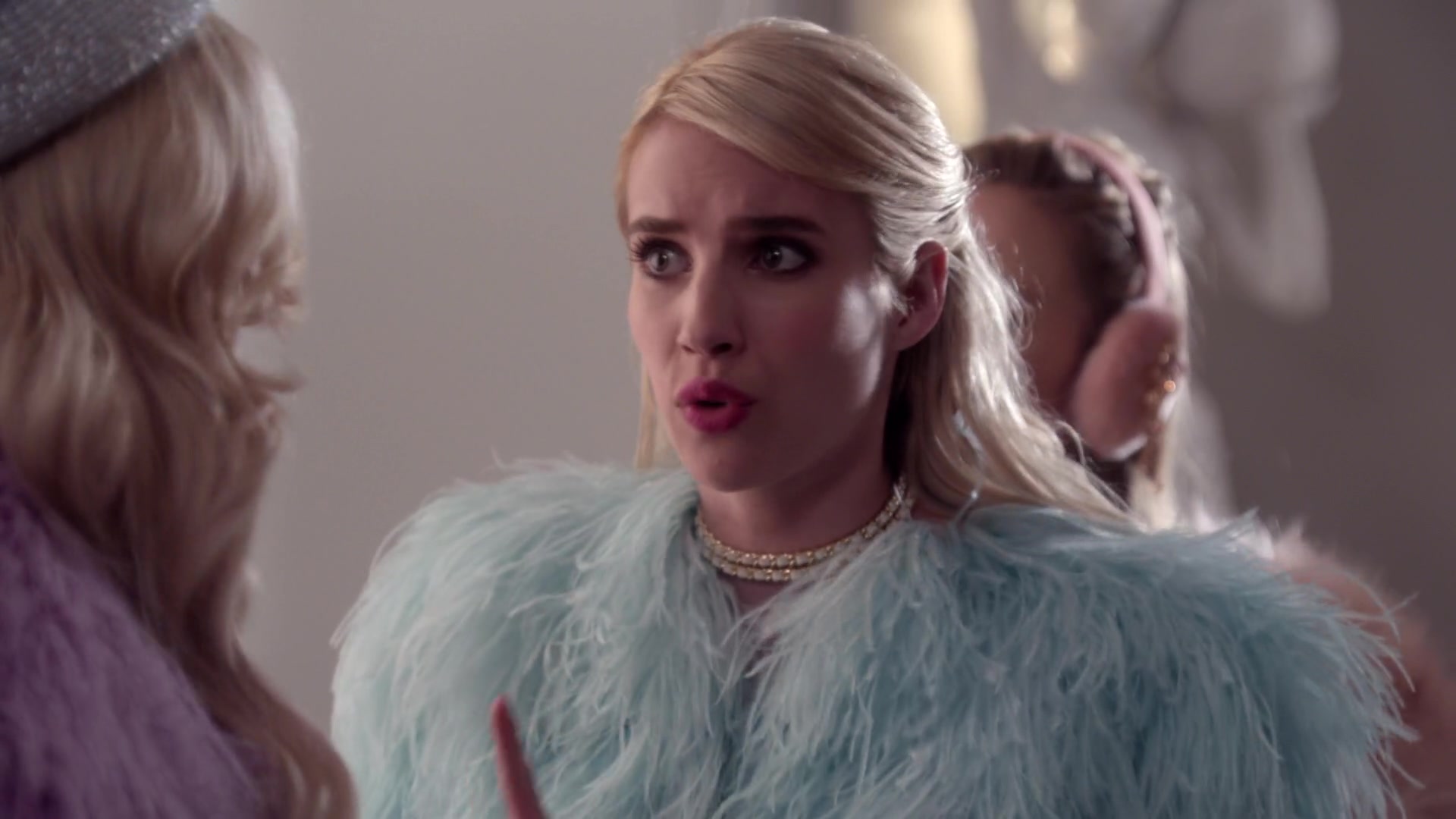 Scream_Queens_2015_S01E05_Pumpkin_Patch_1080p__0357.jpg
